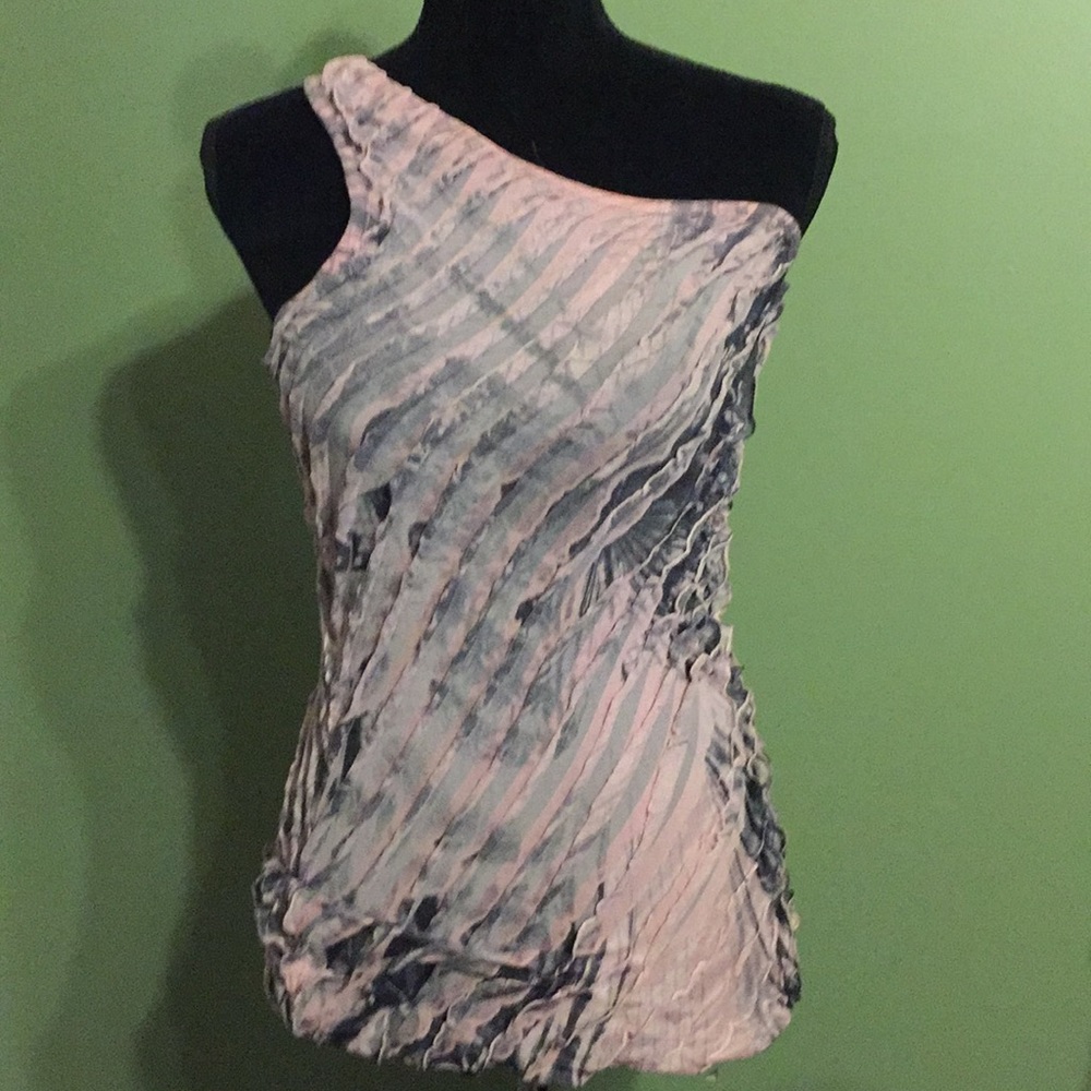 Off the shoulder pink & grayish black ruffle shirt